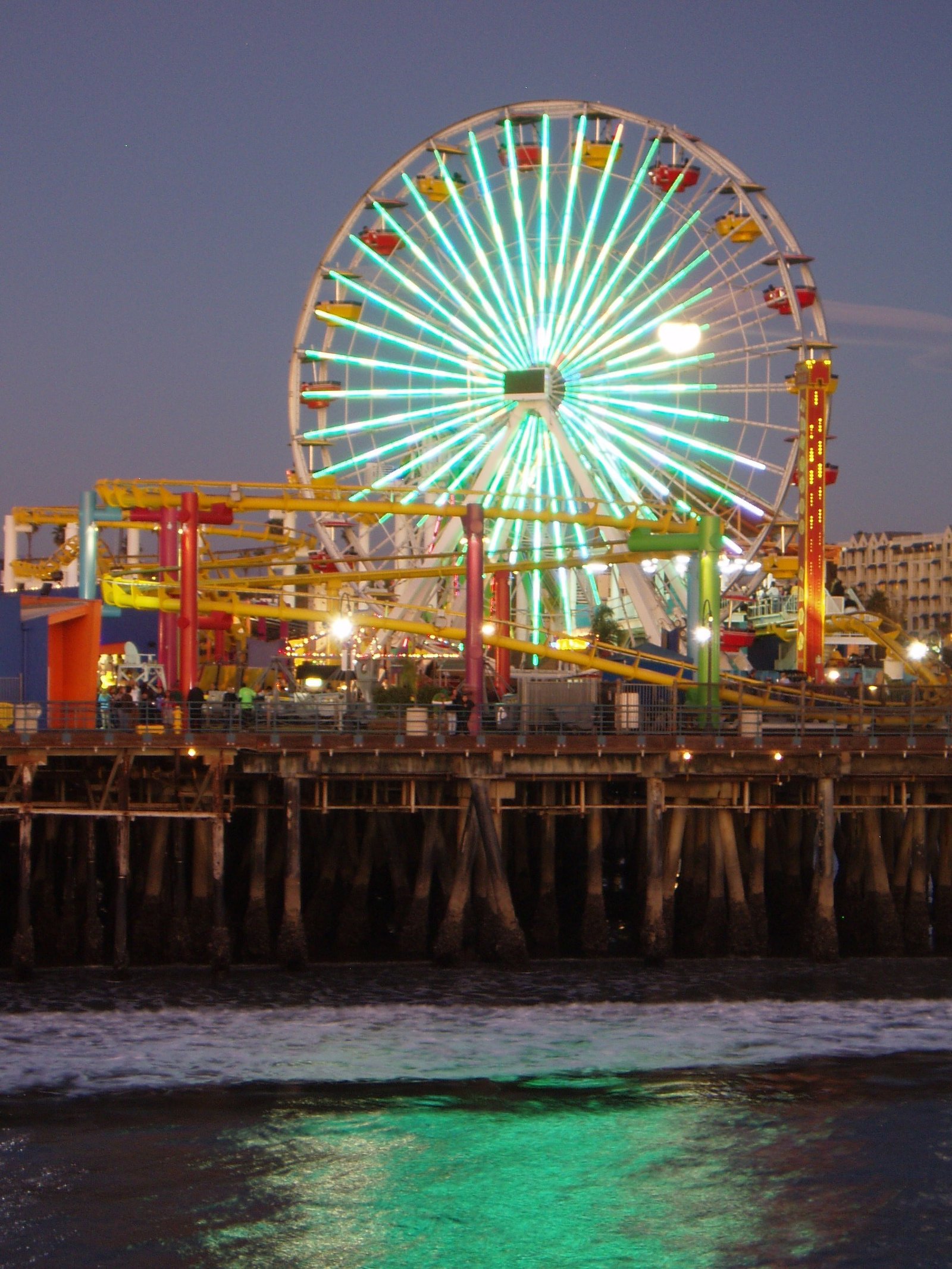 santa-monica-moon.jpg